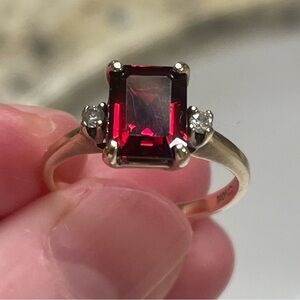 Vintage 10K Gold Emerald Cut Natural Garnet & Diamond Accent Ring Bold Deep Red